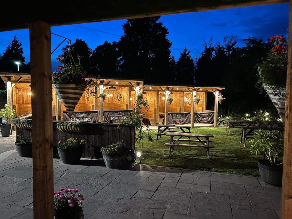 The Hinds Head Hotel Chorley  Exteriör bild
