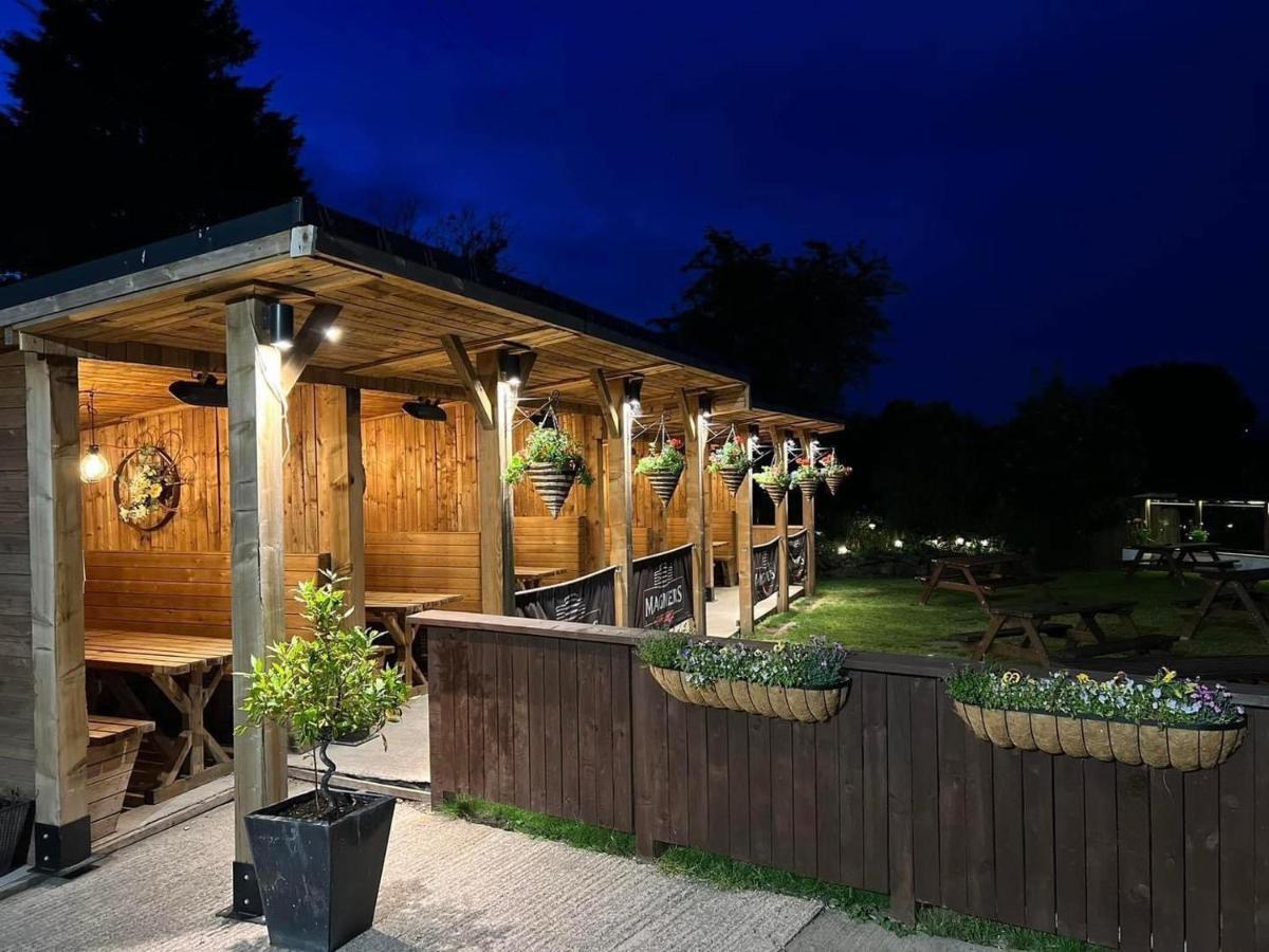 The Hinds Head Hotel Chorley  Exteriör bild